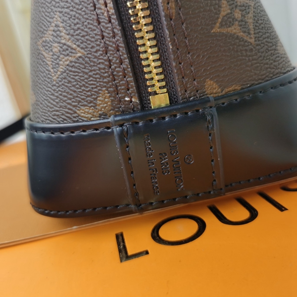 ルイヴィトンバッグ細部ディテール